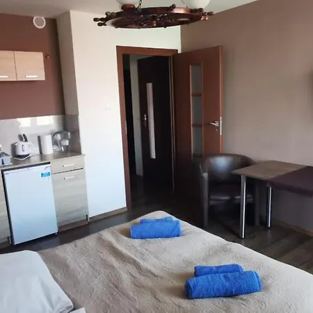 Dolphin House 3*