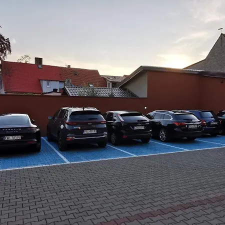 فندق مبيت وإفطار Dolphin House