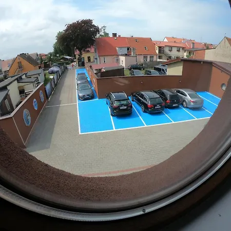 فندق مبيت وإفطار Dolphin House