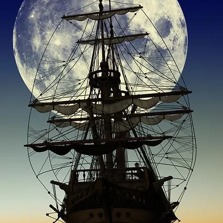 فندق مبيت وإفطار Dolphin House ليبا