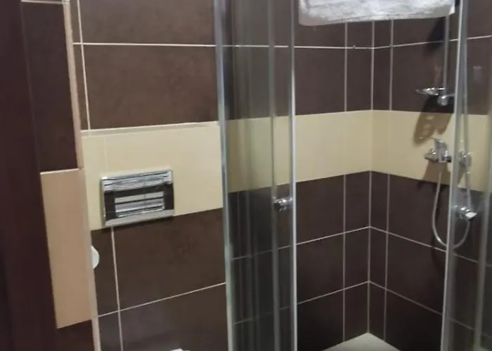 Dolphin House Nocleg ze śniadaniem Łeba