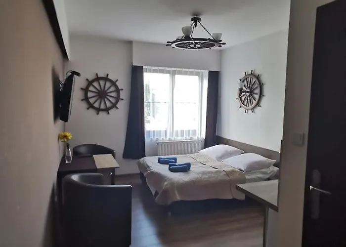 Dolphin House 4* Леба