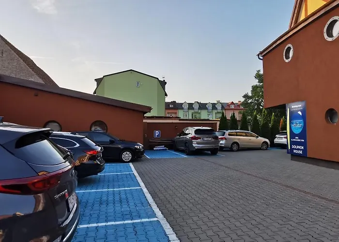 Nocleg ze śniadaniem Dolphin House 4*